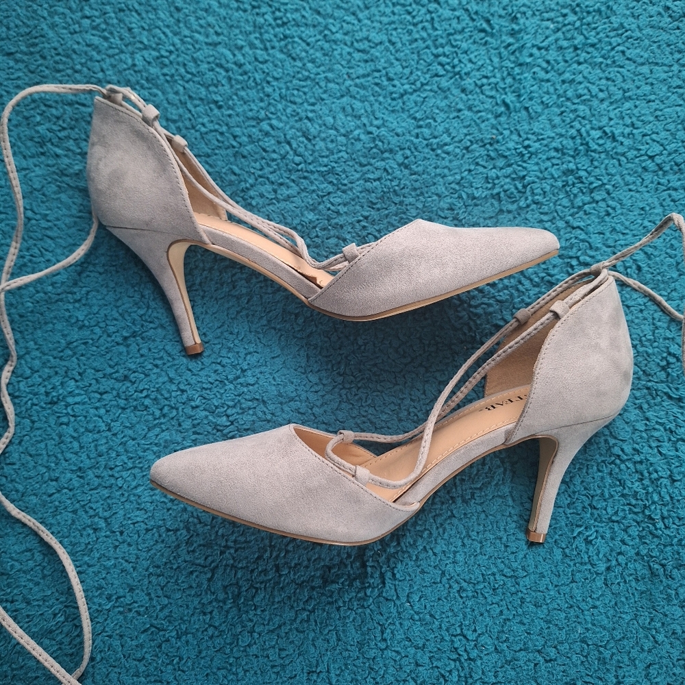 JustFab | Women's Gray Suede Lace Up Heels size 8.5 - Picture 10 of 17